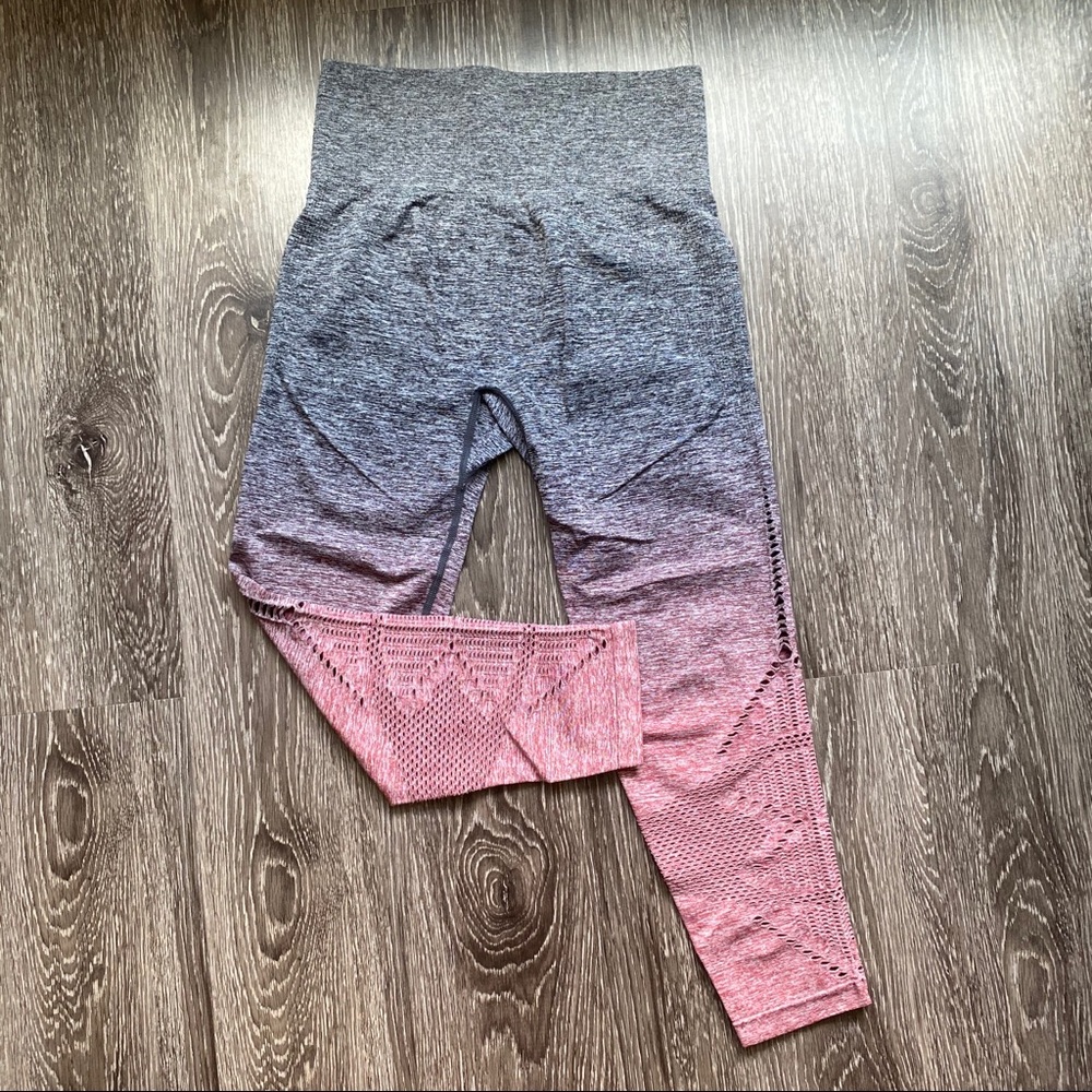PINK Ombré Cropped Leggings